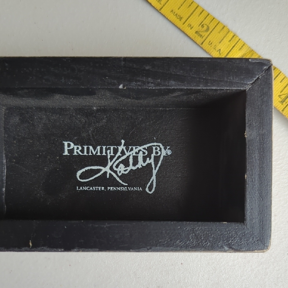 Black and White Decorative Sign - Picture 4 of 4
